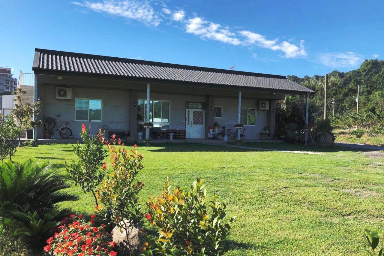 Taitung City-Cottage B&B Bagian luar foto